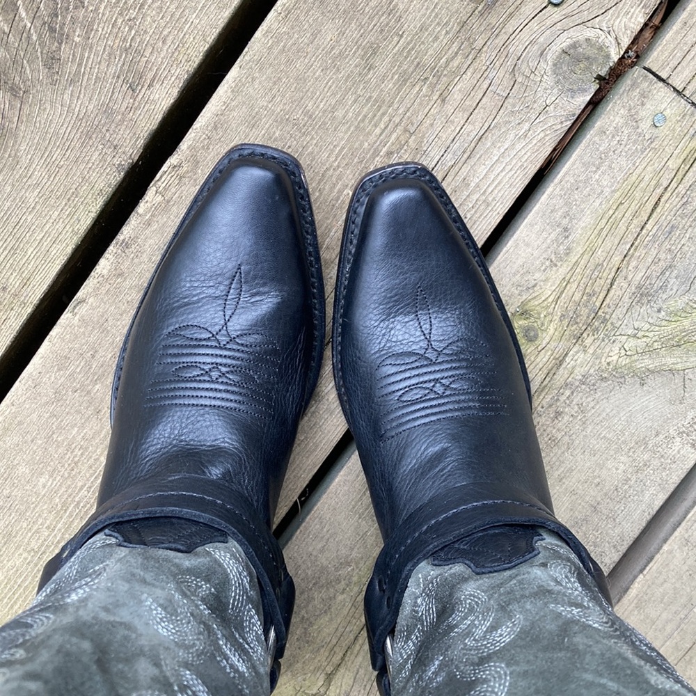 FRYE Boots LILY HARNESS Leather Suede Black Gray Embroidered Western Size 7.5 - Picture 6 of 13